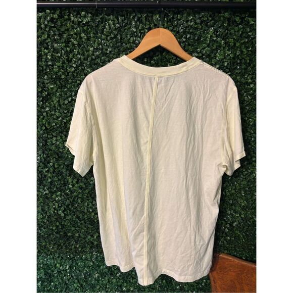 Mens Lululemon Tee Size Large Cream Ivory - Picture 2 of 3